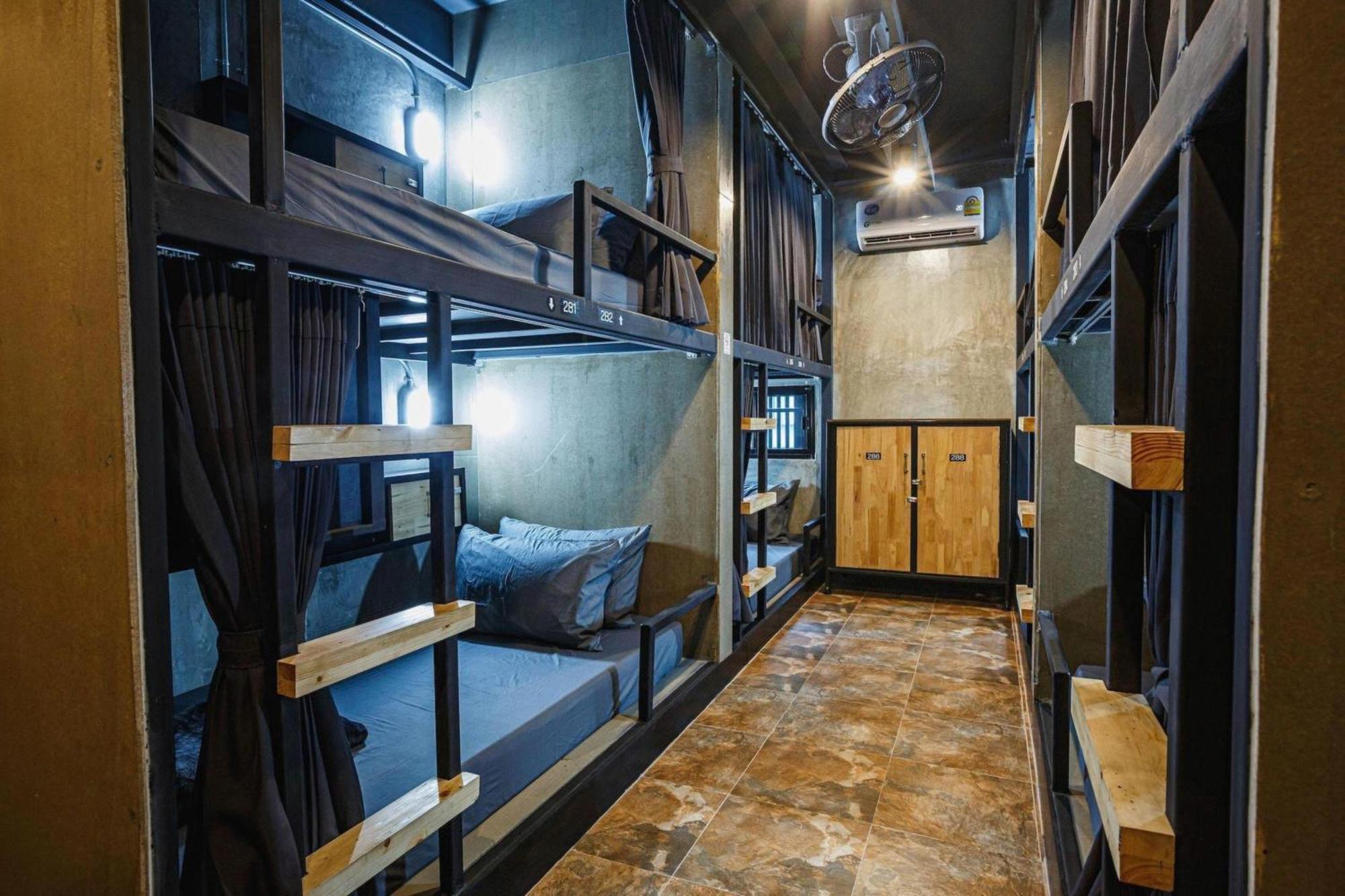 בנגקוק Episode 11 Hostel Sukhumvit מראה חיצוני תמונה