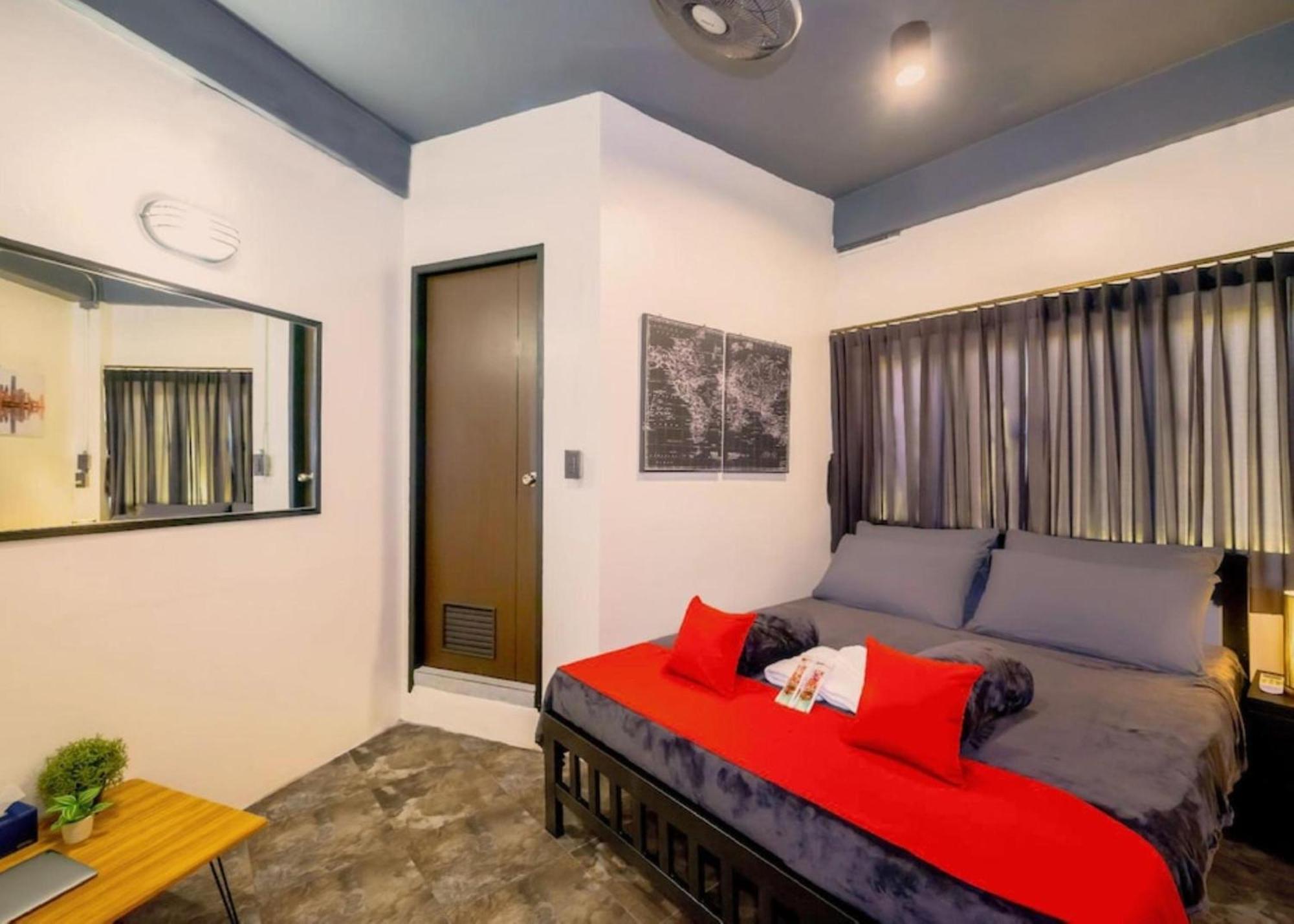 בנגקוק Episode 11 Hostel Sukhumvit מראה חיצוני תמונה